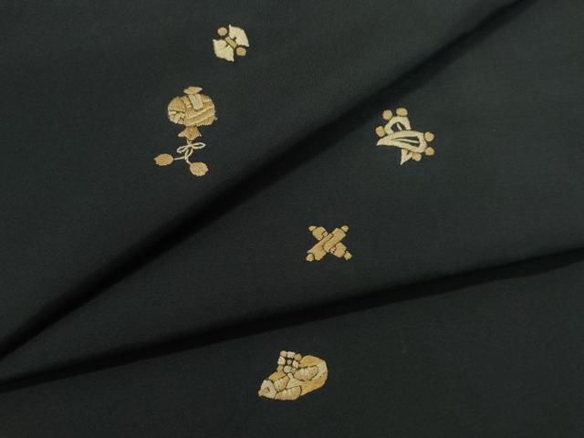 平和屋着物●本場大島紬 総刺繍 玩具文 やまと誂製 正絹 CAAY3003vf