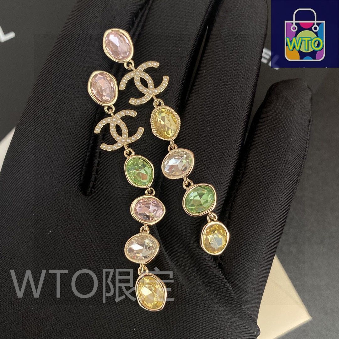 [美品彫刻有]CHANEL ダブルCロゴ ピアス(片耳用) 正規品CHANEL ダブルCロゴ ピアス(両耳用)
