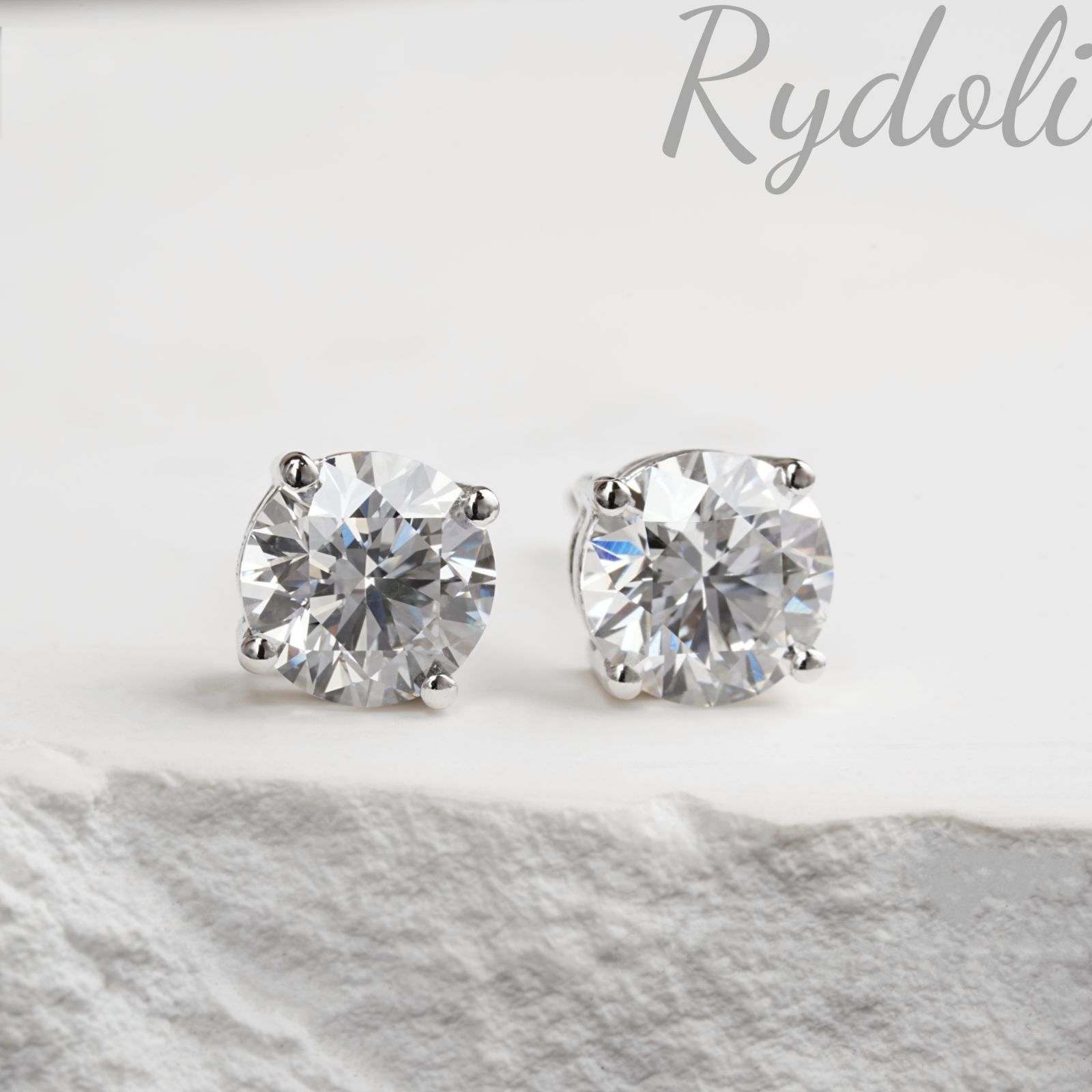 PT950 2.06ct オーダーメイドダイヤピアス ラボグロウンダイヤモンド 