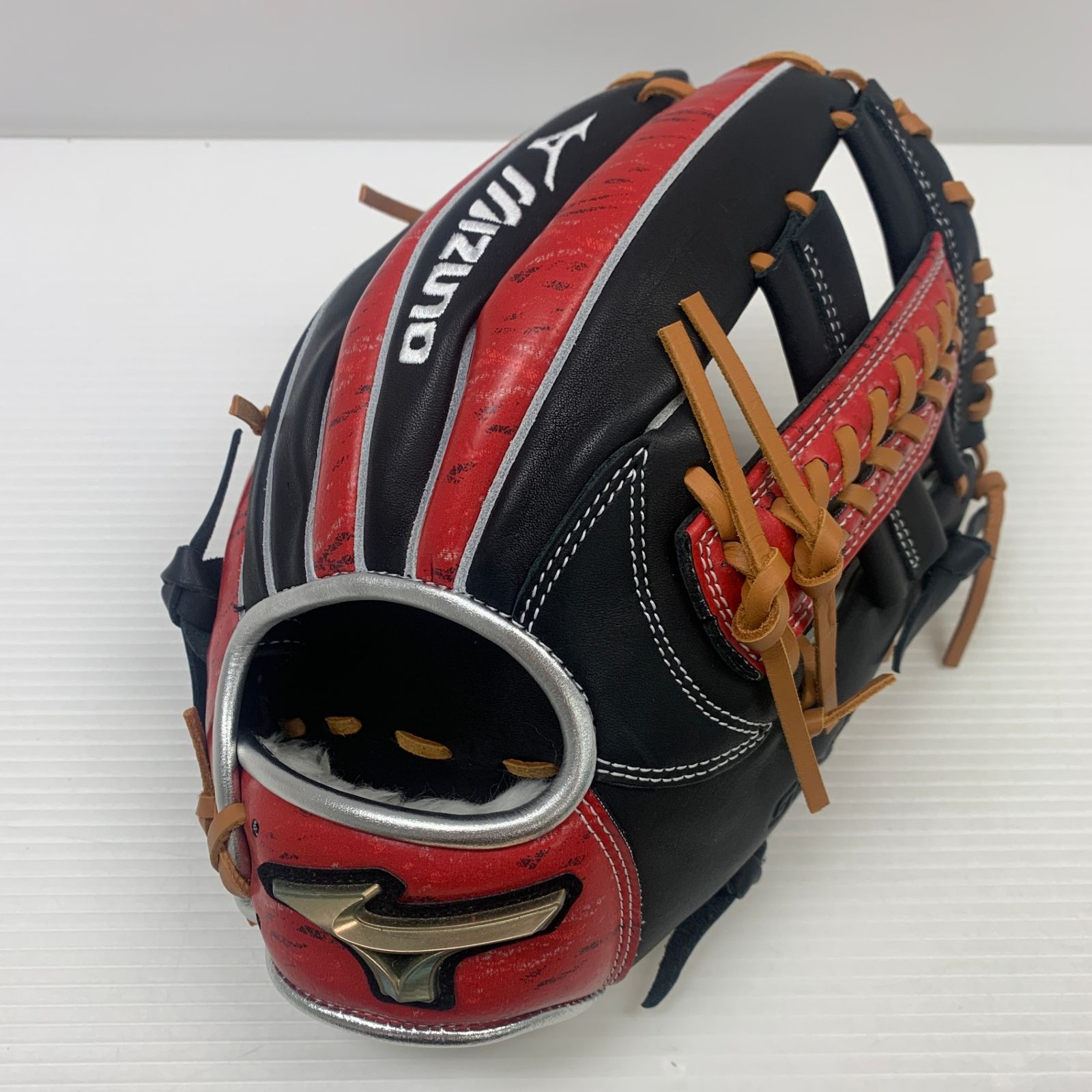 ミズノ MIZUNO グローバルエリートRG 少年軟式 子ども オールラウンド グローブ グラブ 右投げ 1AJGY31210-L 中古品  野球 6008 ミズノ MIZUNO グローバルエリートRG 少年軟式 子ども オールラウンド