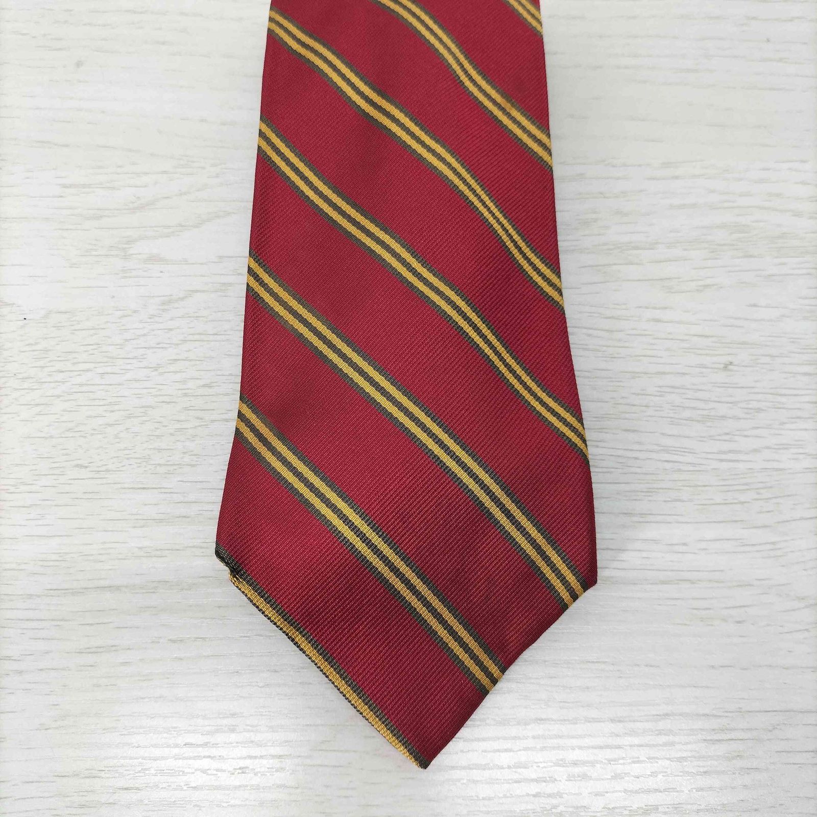 【美品】Brooks Brothers ネクタイ ストライプ柄 赤 白 米国製 美品】Brooks Brothers ネクタイ ストライプ柄 赤 白 米国製