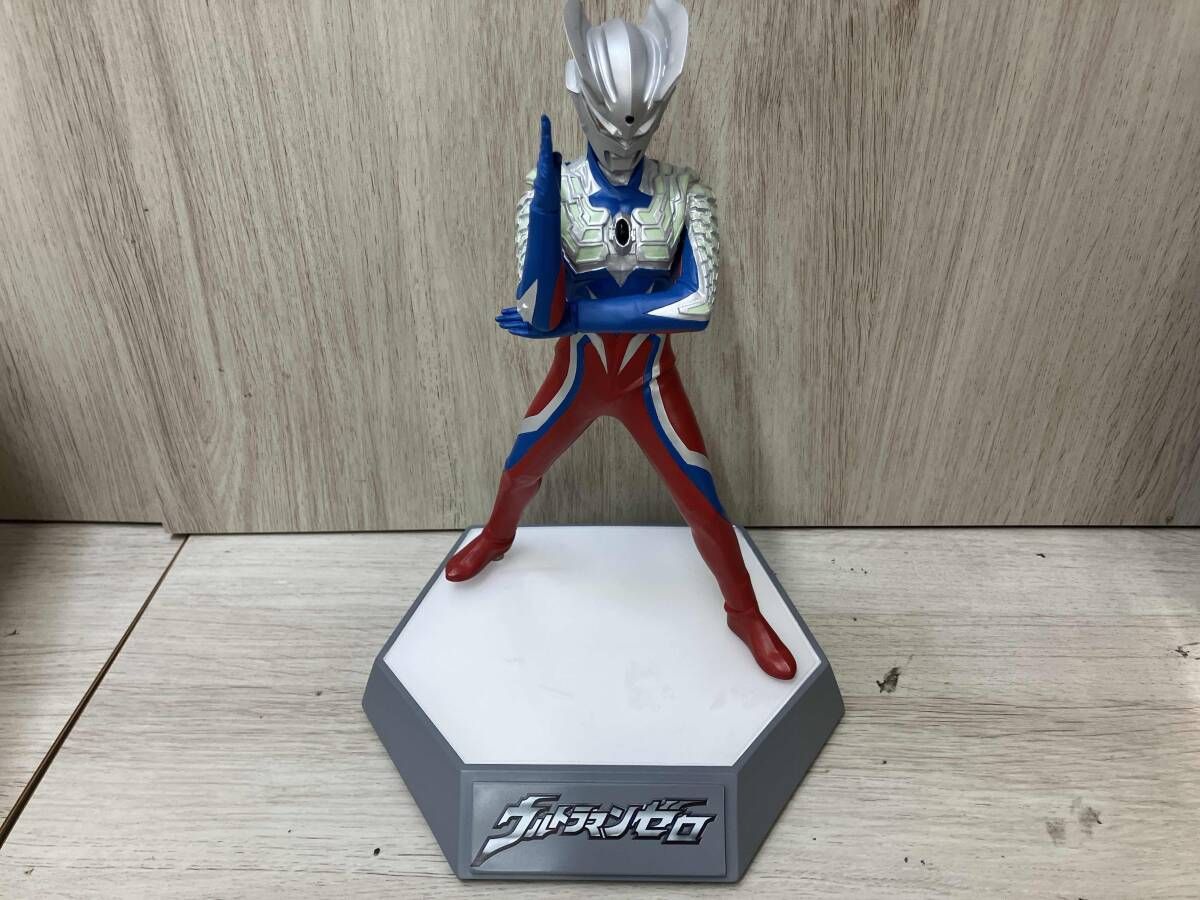 新品未開封　リアルマスターコレクションプラス　ウルトラマンゼロ 抽選販売】大怪獣シリーズ ULTRA NEW GENERATION ウルトラマン