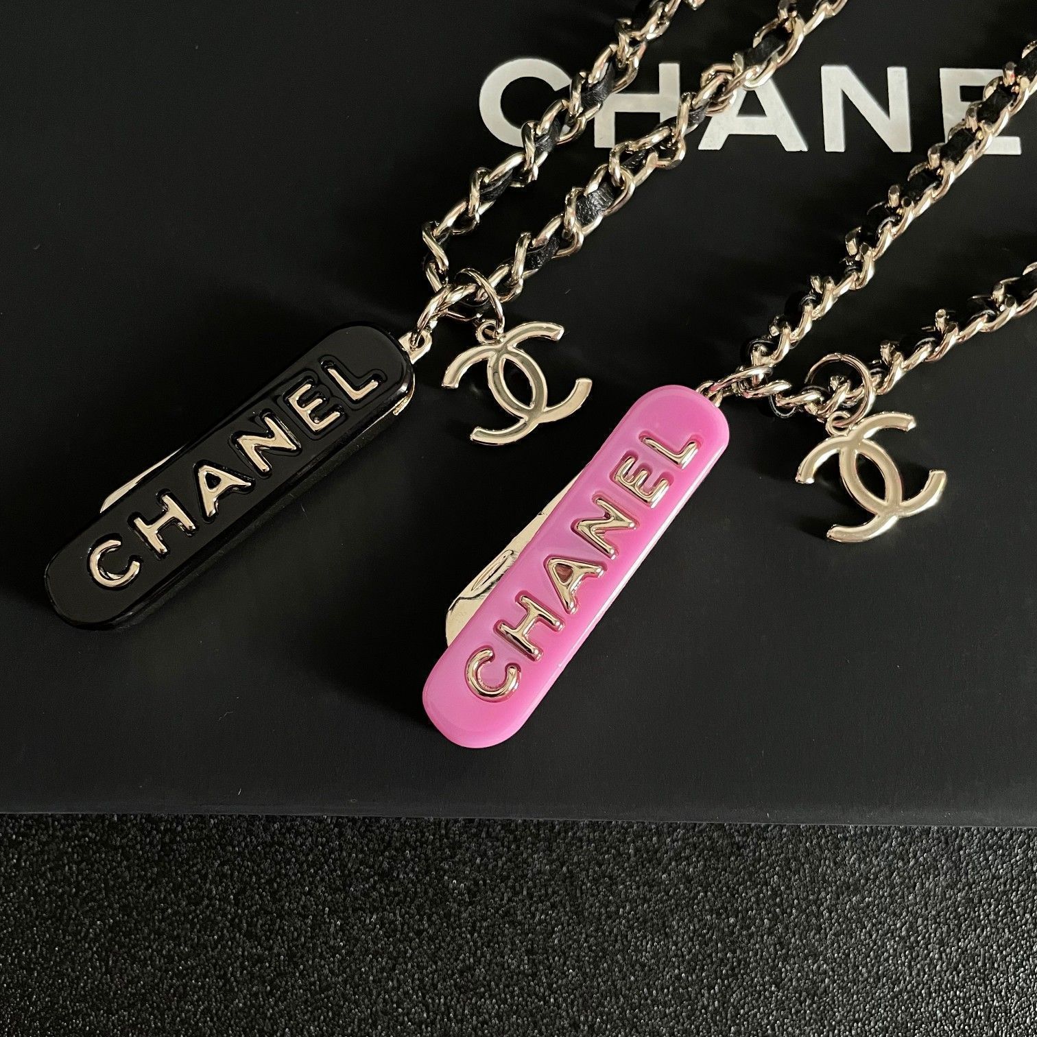 CHANEL シャネル　アルファベットチャーム ベルト 今日特価】CHANEL シャネル 中古 アルファベットネックレス 送料