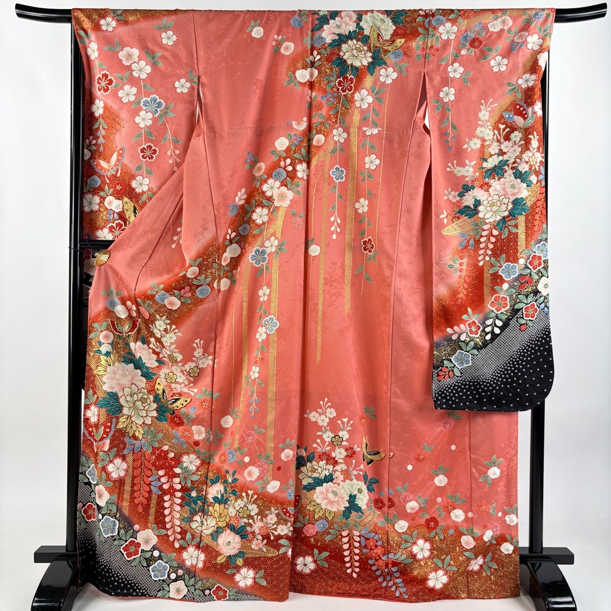 振袖 身丈168cm 裄丈68cm L 袷 蝶 牡丹 金糸 金彩 サーモンピンク 正絹