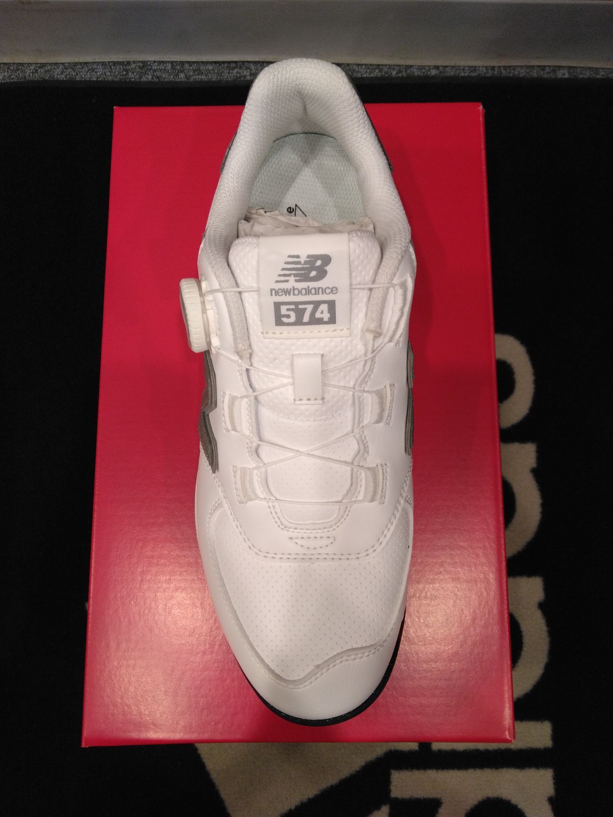 ニューバランス