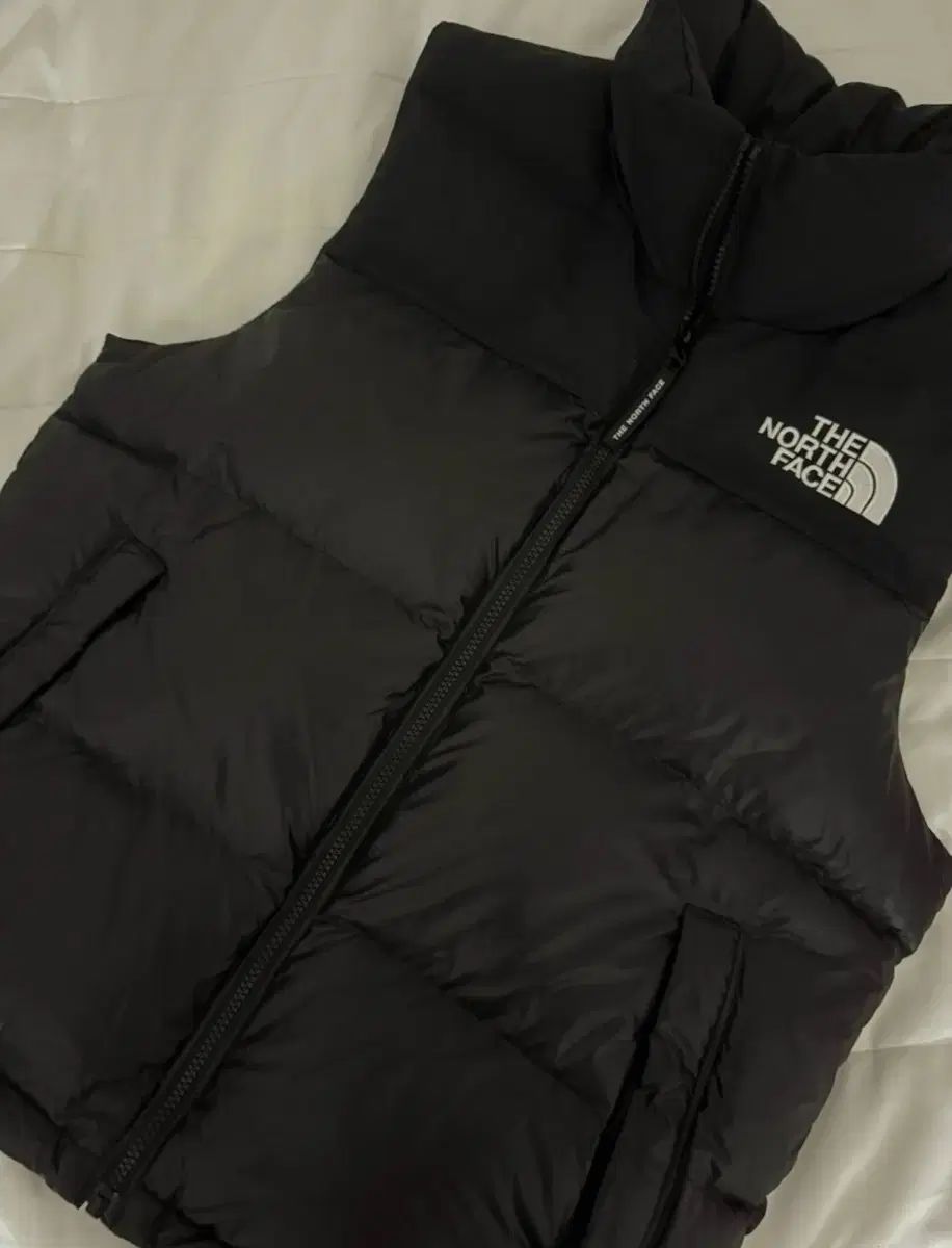 THE NORTH FACE ザノースフェイス ヌプシ 単ボール ベスト ブラック