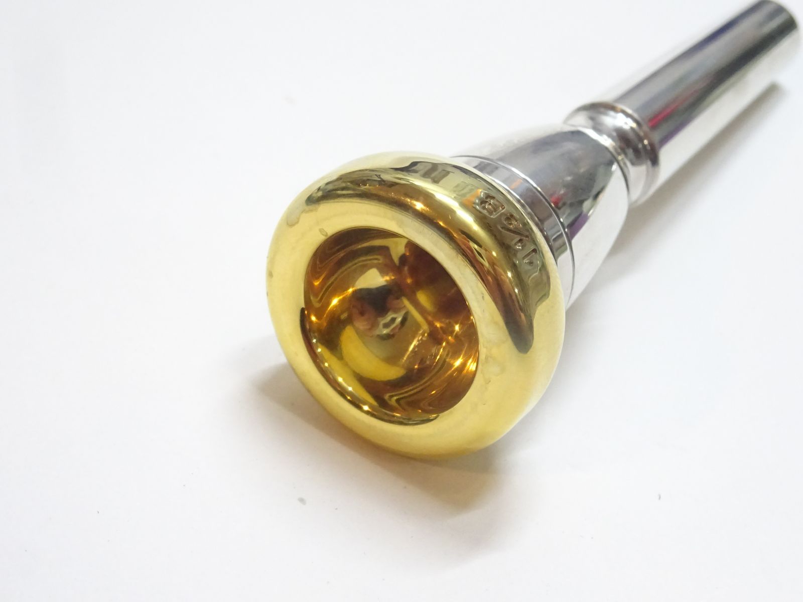 ストンビ　トランペット用マウスピース　6C【中古】 ストンビ トランペット用マウスピース 6C【中古】 - メルカリ