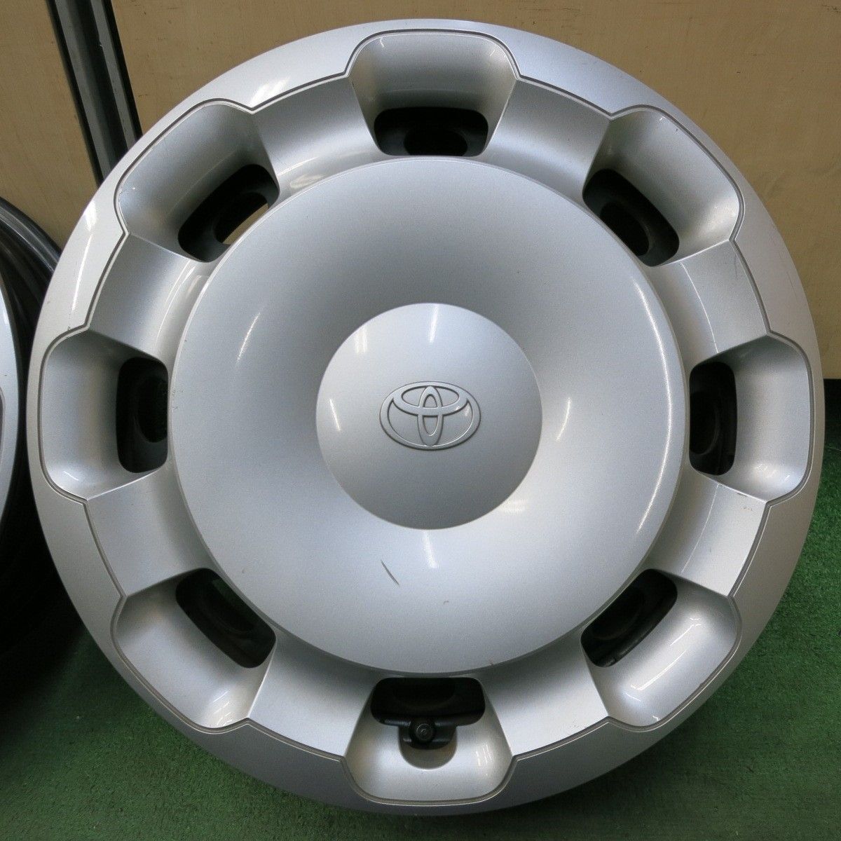 送料無料] 4本価格☆トヨタ 10系 シエンタ 純正 スチール