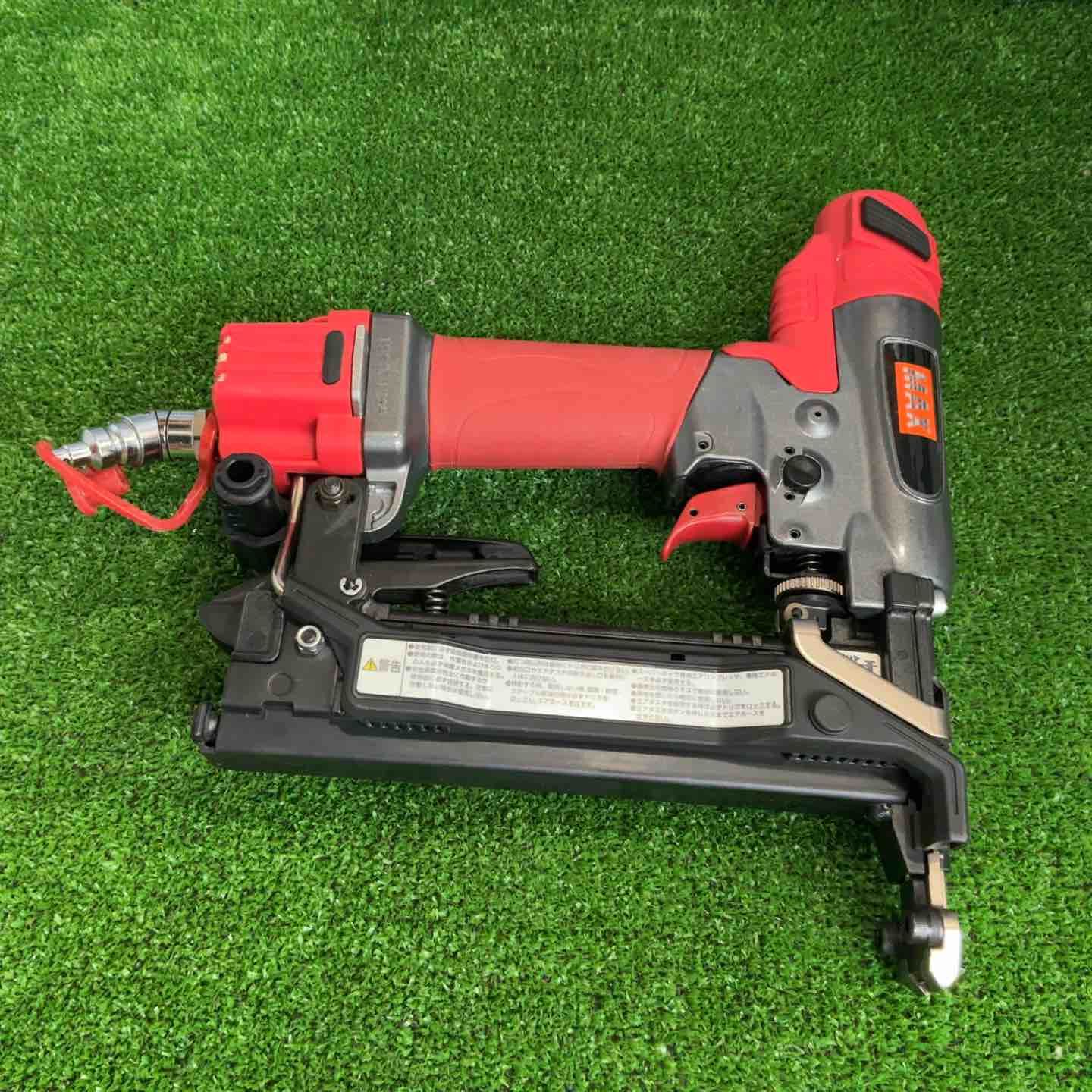 MAX 高圧フロアタッカ