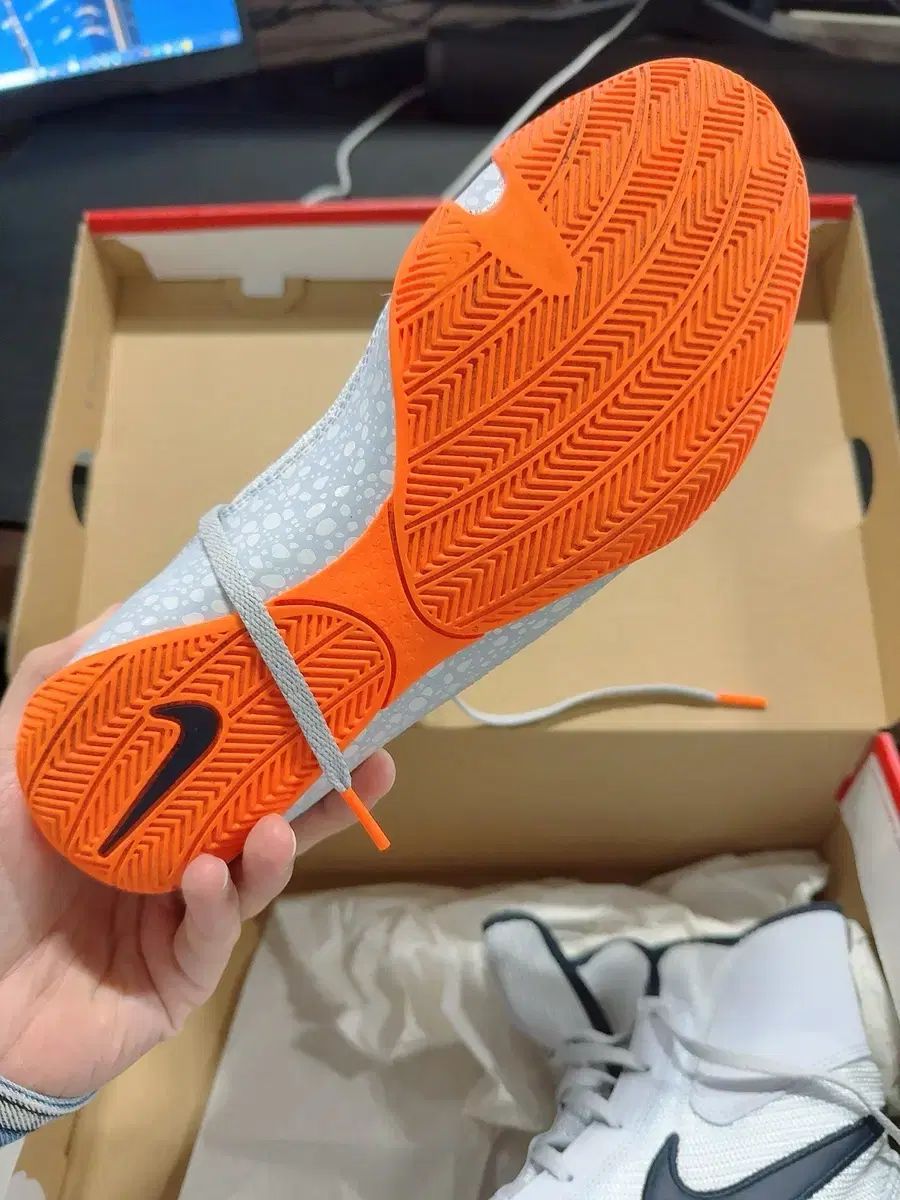 ボクシング用品 MYマイスピード501 ISAMI キャッチャー型ヘッドギア