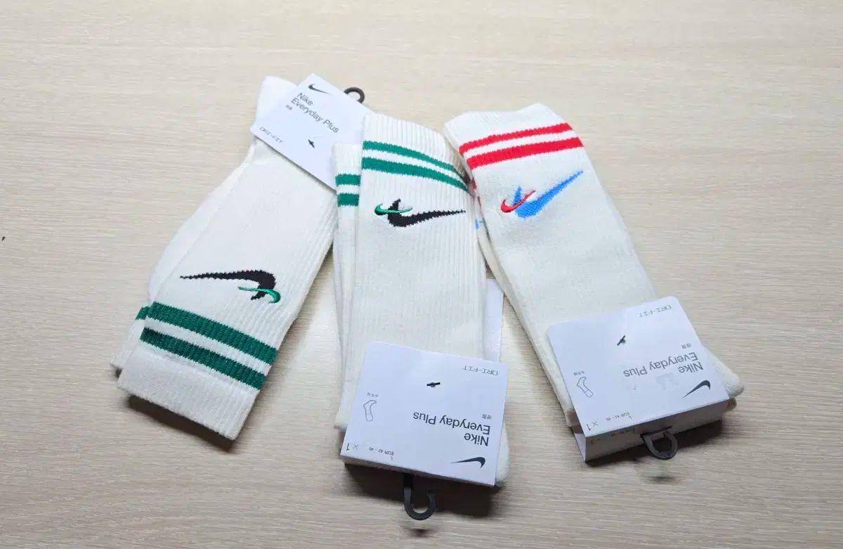 NIKE ナイキ ミドル丈 靴下 L 3 ペア