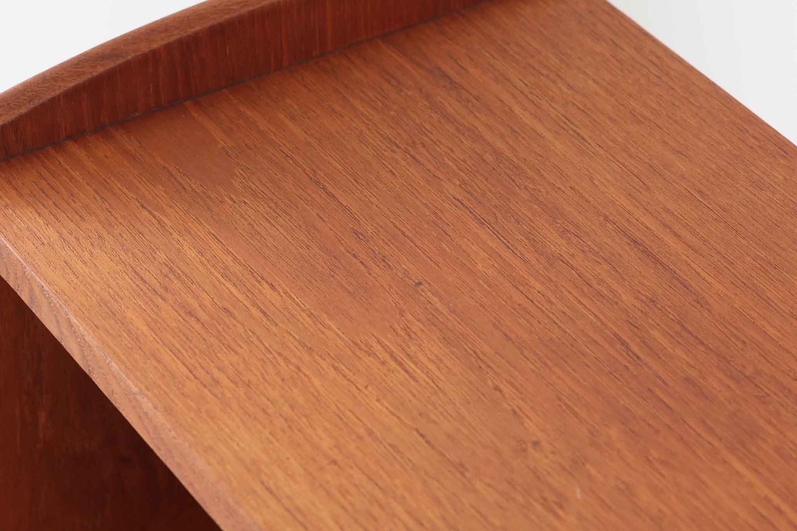 開き扉 ライティングビューロー