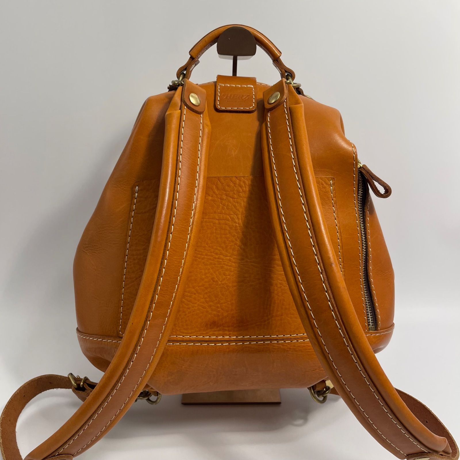 HERZ ヘルツ わんぱくリュック Lサイズ バックパック 本革 キャメル