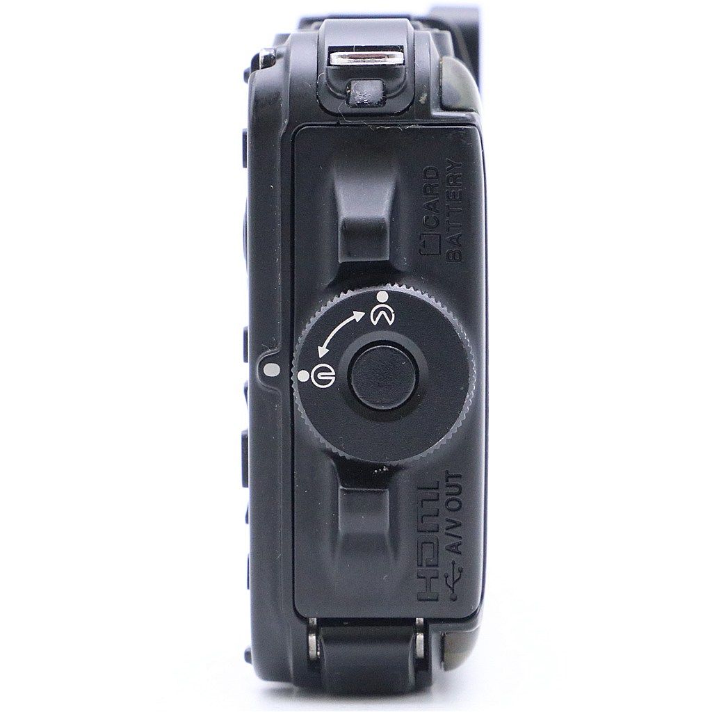 美品】 Nikon COOLPIX AW100 フォレストカムフラージュ #6178