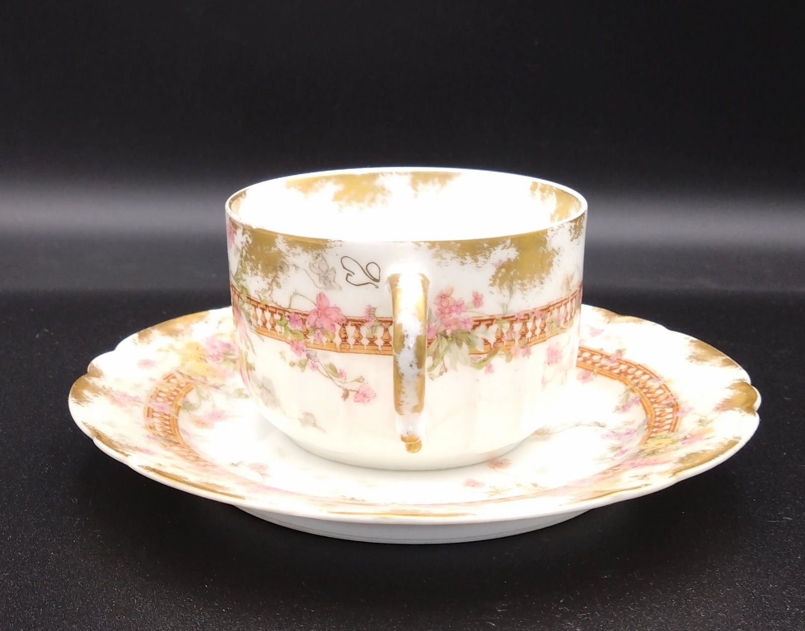 深川製磁 富士鳳凰龍 菓子皿 鉢 箱付き 深川製磁 富士鳳凰龍 菓子皿 鉢