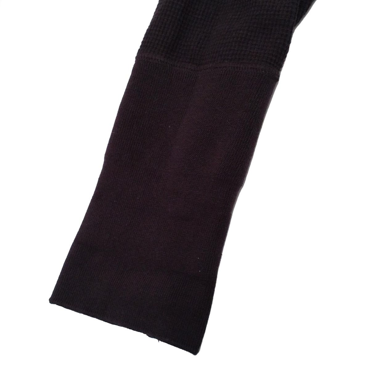 ダークブラウン