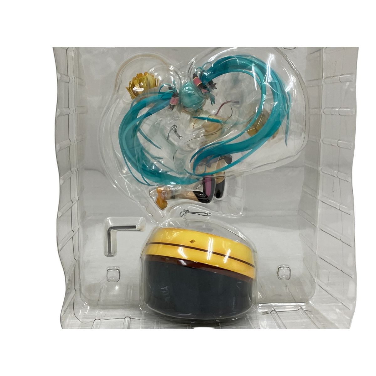 (未使用･未開封品)　初音ミク Cheerful JAPAN Ver. 1/8 完成品フィギュア キャラクターボーカルシリーズ01 （Cheerful JAPAN限定） 60wa65s Amazon | 初音ミク Cheerful Ver. 1/8 完成品フィギュア