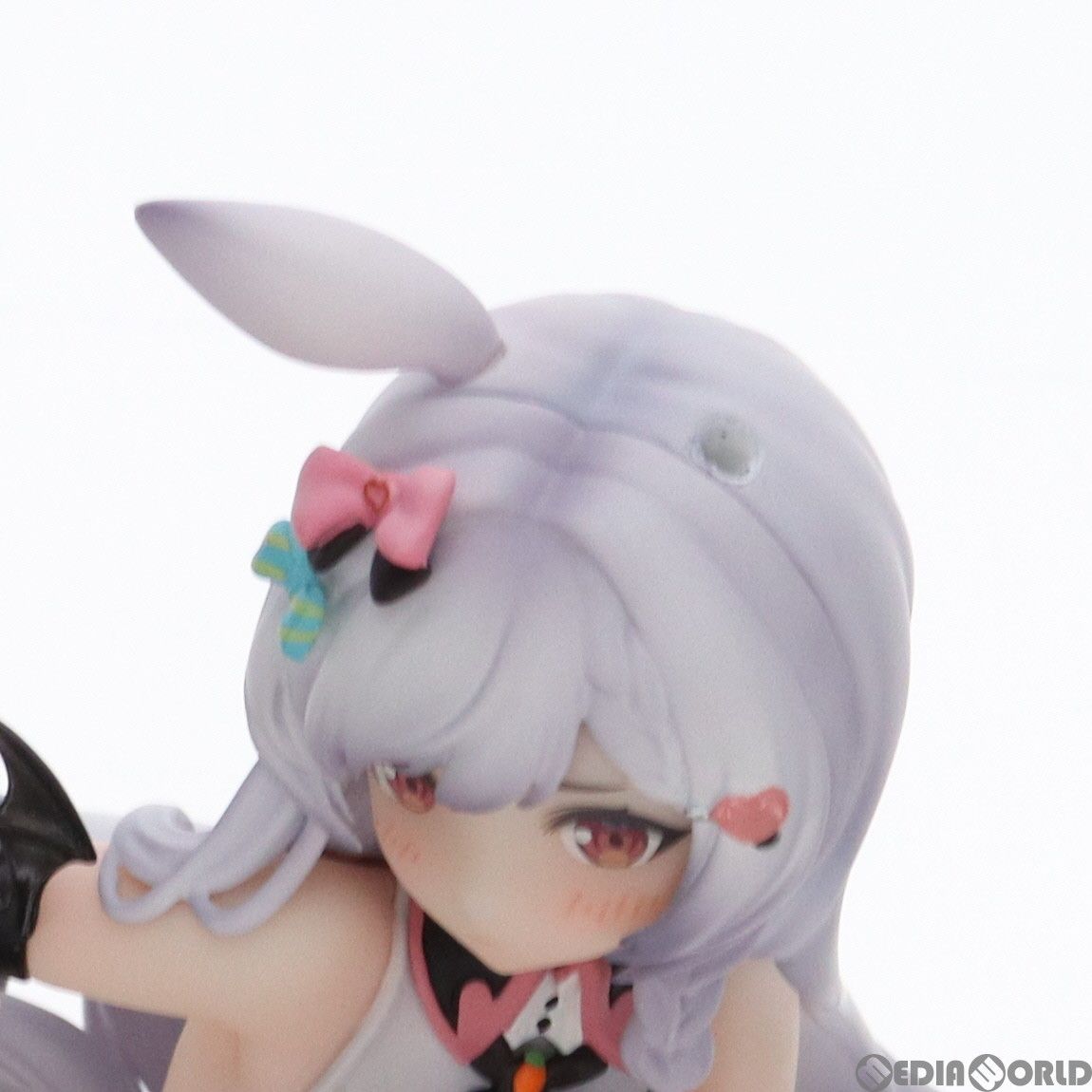 葦毛ちゃん(あしげちゃん) ラッキーディーラーver. 1/7 完成品 フィギュア(海外流通版) Solarain(ソラレーン) Amazon | 葦毛ちゃん ラッキーディーラーver. 1/7スケール