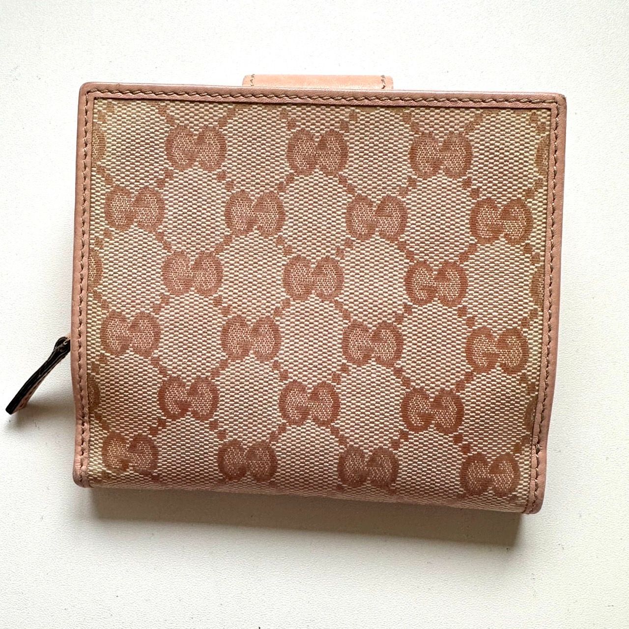 グッチ GUCCI 二つ折り財布 GGキャンバス ピンク - メルカリ