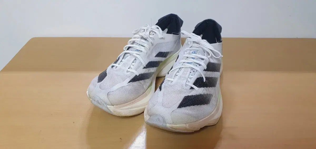 アディダス アディゼロ アディオス プロ 3 東マラソン EDITION 260 ランニングシューズ