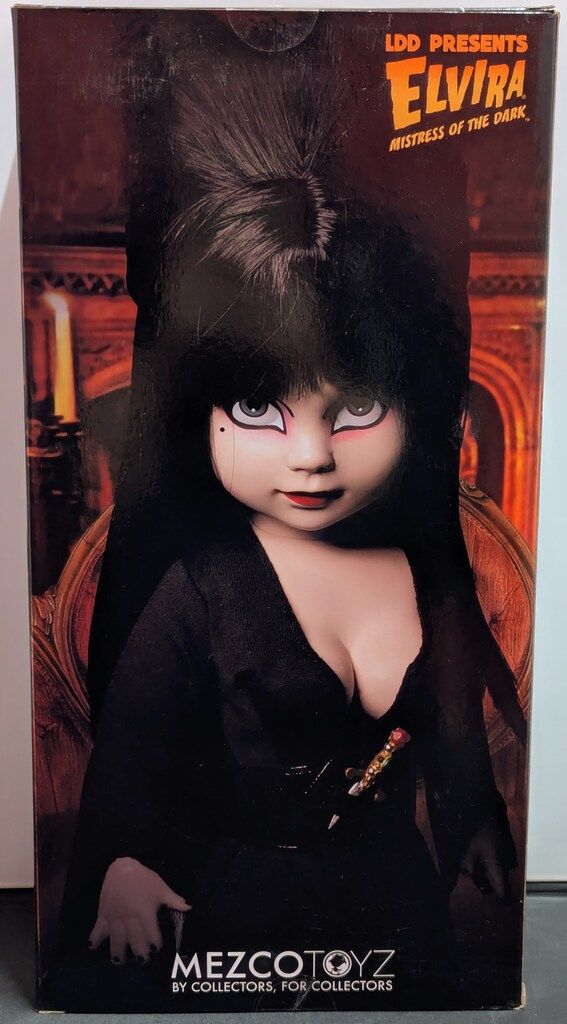 メズコ リビングデッドドールズプレゼンツ Elvira, Mistress of