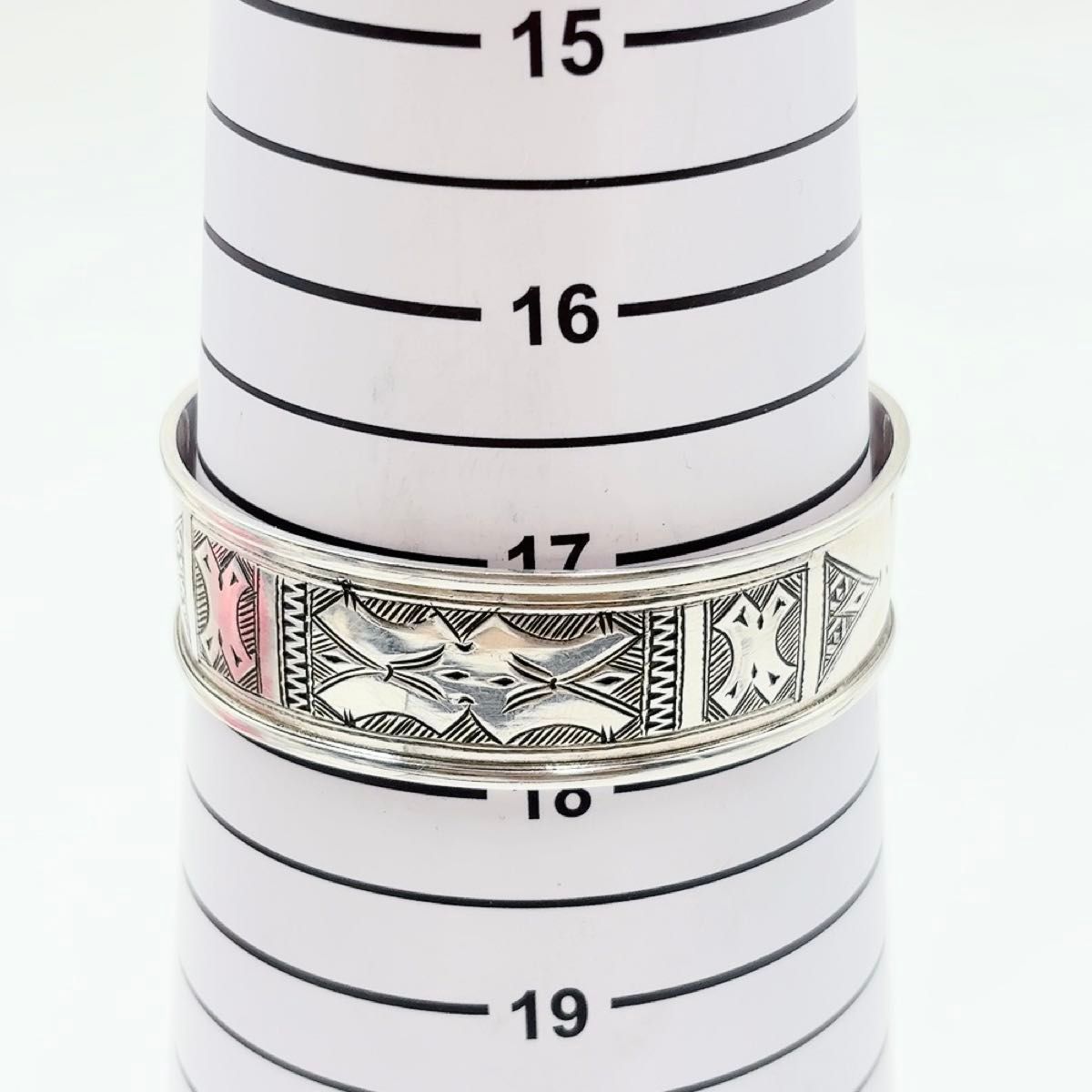 バングル Adawat'n Tuareg シルバー ブレスレット メンズ - メルカリ