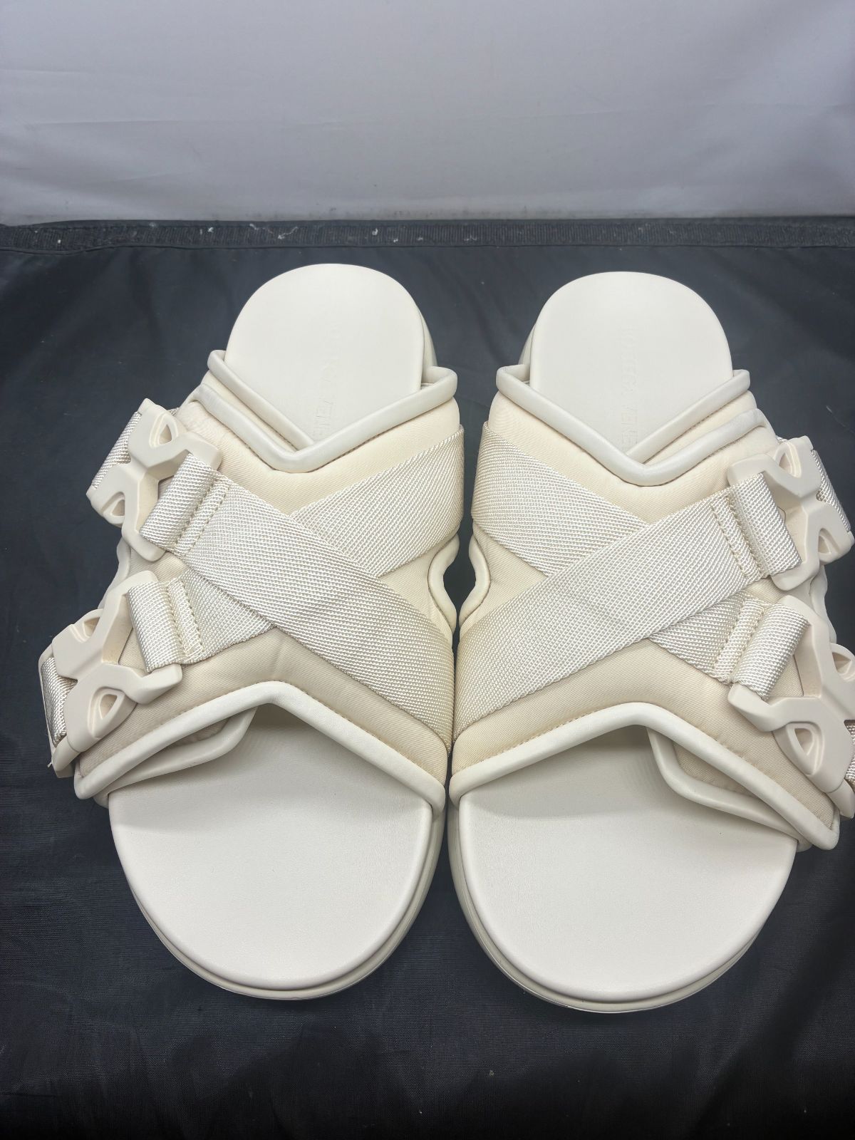  BOTTEGA VENETA サンダル アイボリー 42 サンダル サンダル