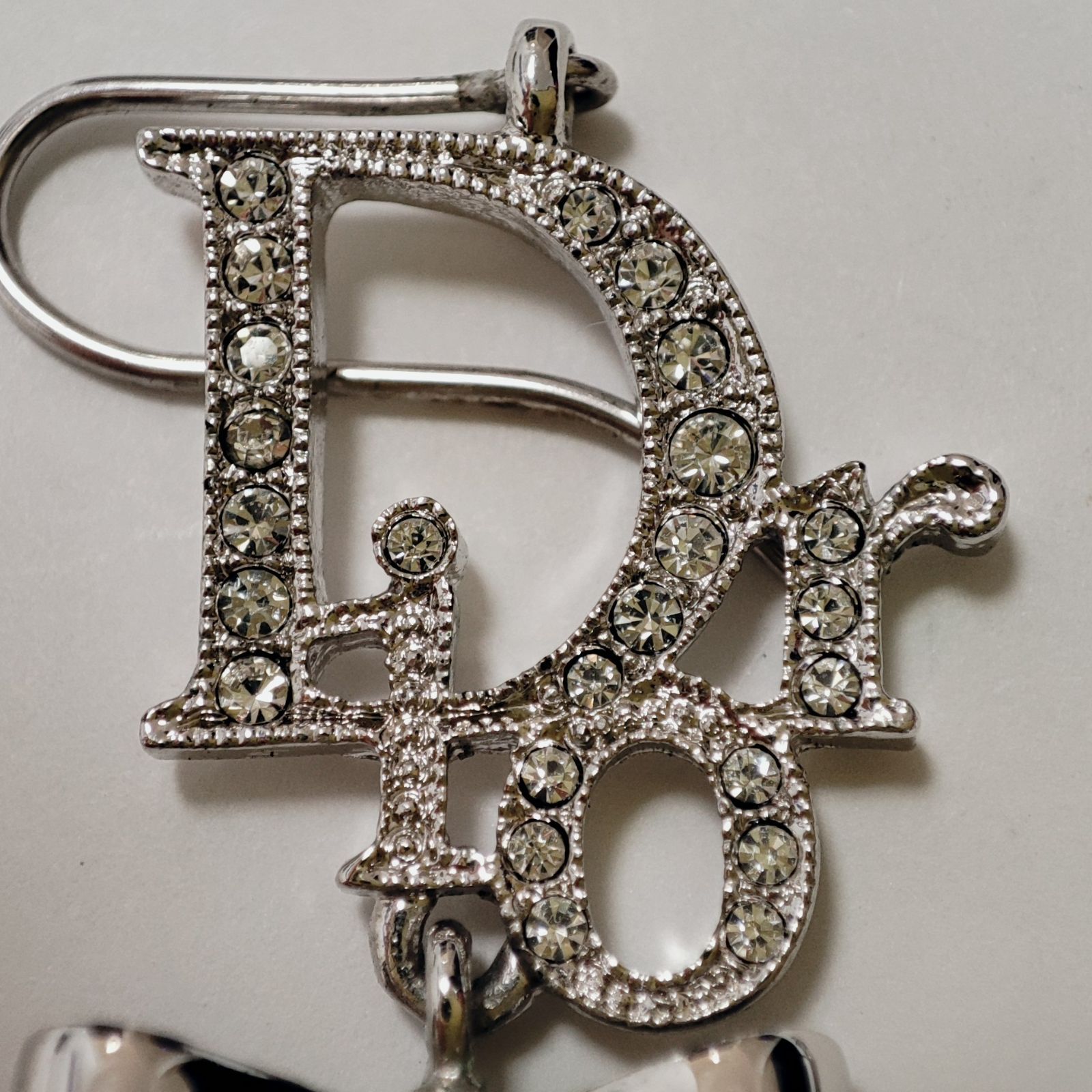 Christian Dior クリスチャンディオール ラインストーン リボン