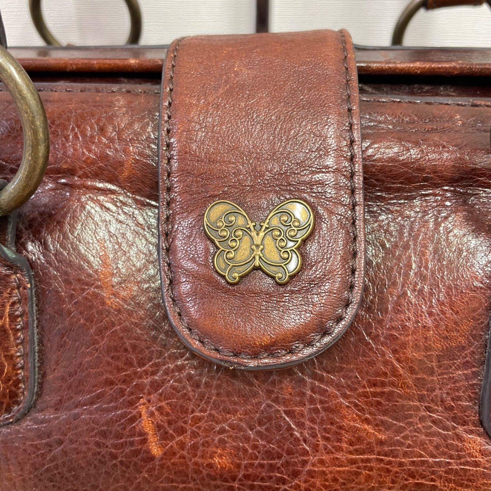 ANNA SUI レザー ショルダーバッグ ANNA SUI - アナスイ ブラックレザーショルダーバッグ ANNA SUI