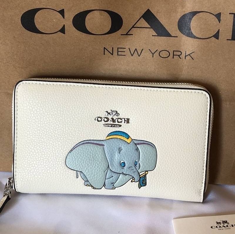 正規通販 新品 未使用 コーチ Coach Disneyコラボダンボ長財布 053 長財布 Lavacanegra Com Mx Lavacanegra Com Mx