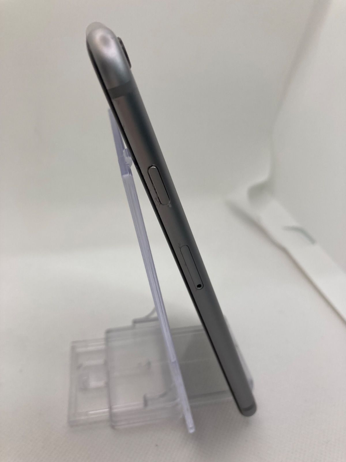 SIMロック解除済】Apple iPhone 6s 16GB iPhone 6s スペースグレイ