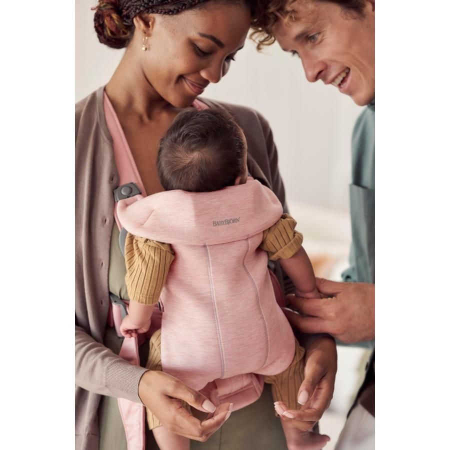 BabyBjorn ONE KAI 抱っこ紐　ピンク BabyBjörn ベビーキャリアONE KAI ピンク BabyBjörn(ベビービョルン