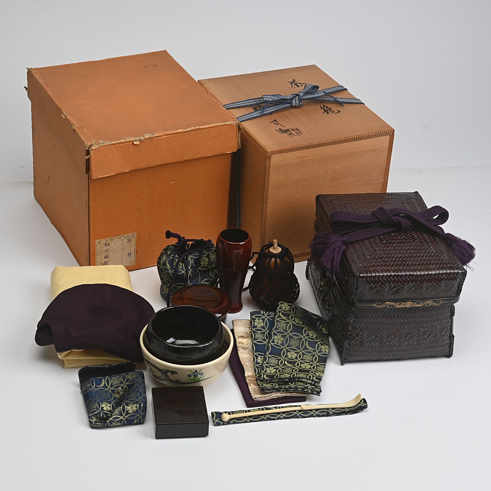 和田鱗司 造 茶籠 御所籠 茶道具セット 振出 茶筅筒 茶入 茶碗2種 茶巾箱 茶杓 帛紗 仕覆
