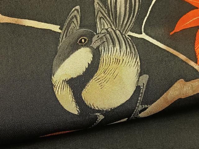 平和屋着物○九寸名古屋帯 手描き 刺繍 休み鳥に紅葉 黒地 金糸 正絹