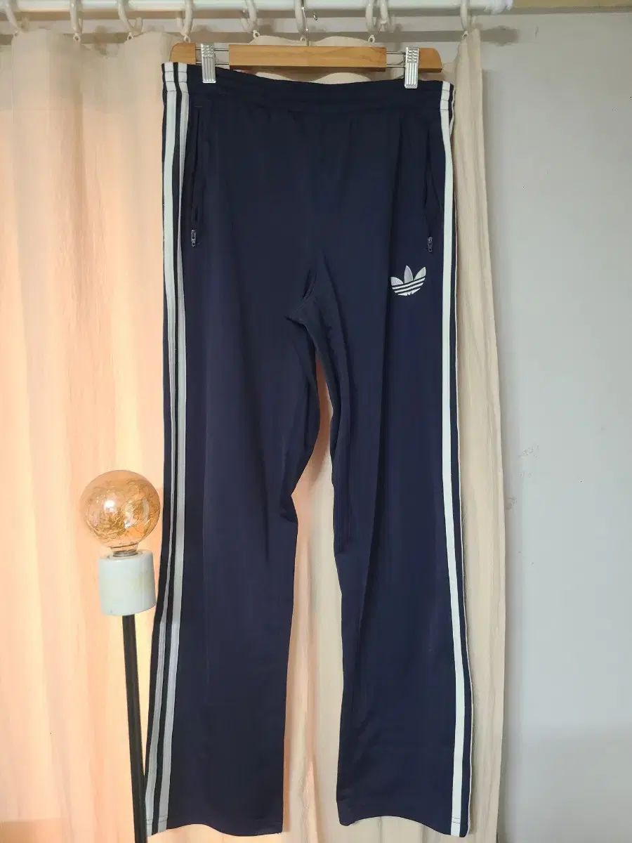 【雷市場（ポンジャン）商品韓国直送】adidas(アディダス) ファイヤーバード トラックパンツ ネイビー