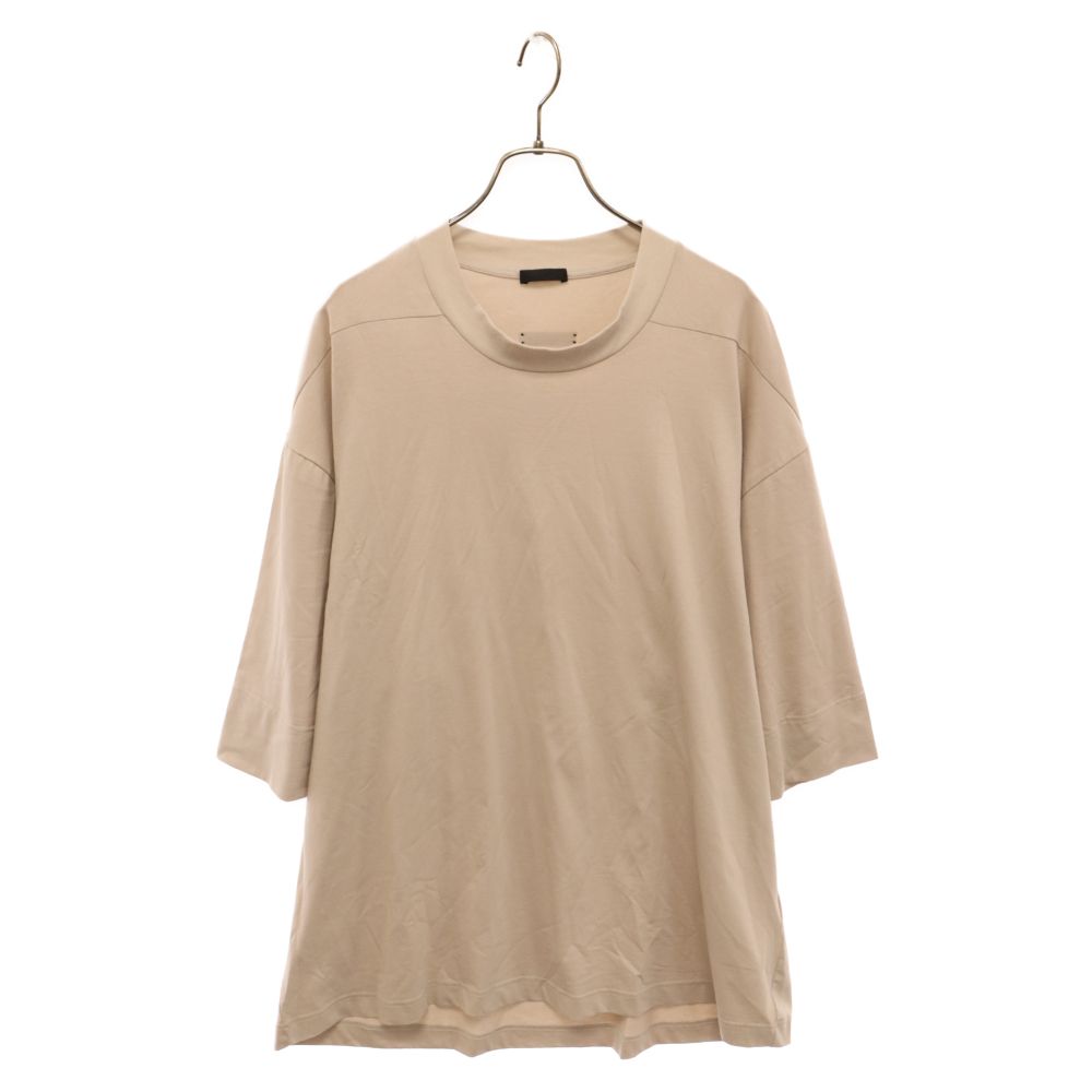 FEAR OF GOD (フィアオブゴッド) バックロゴパッチ クルーネック半袖Tシャツ ベージュ FCMB10040