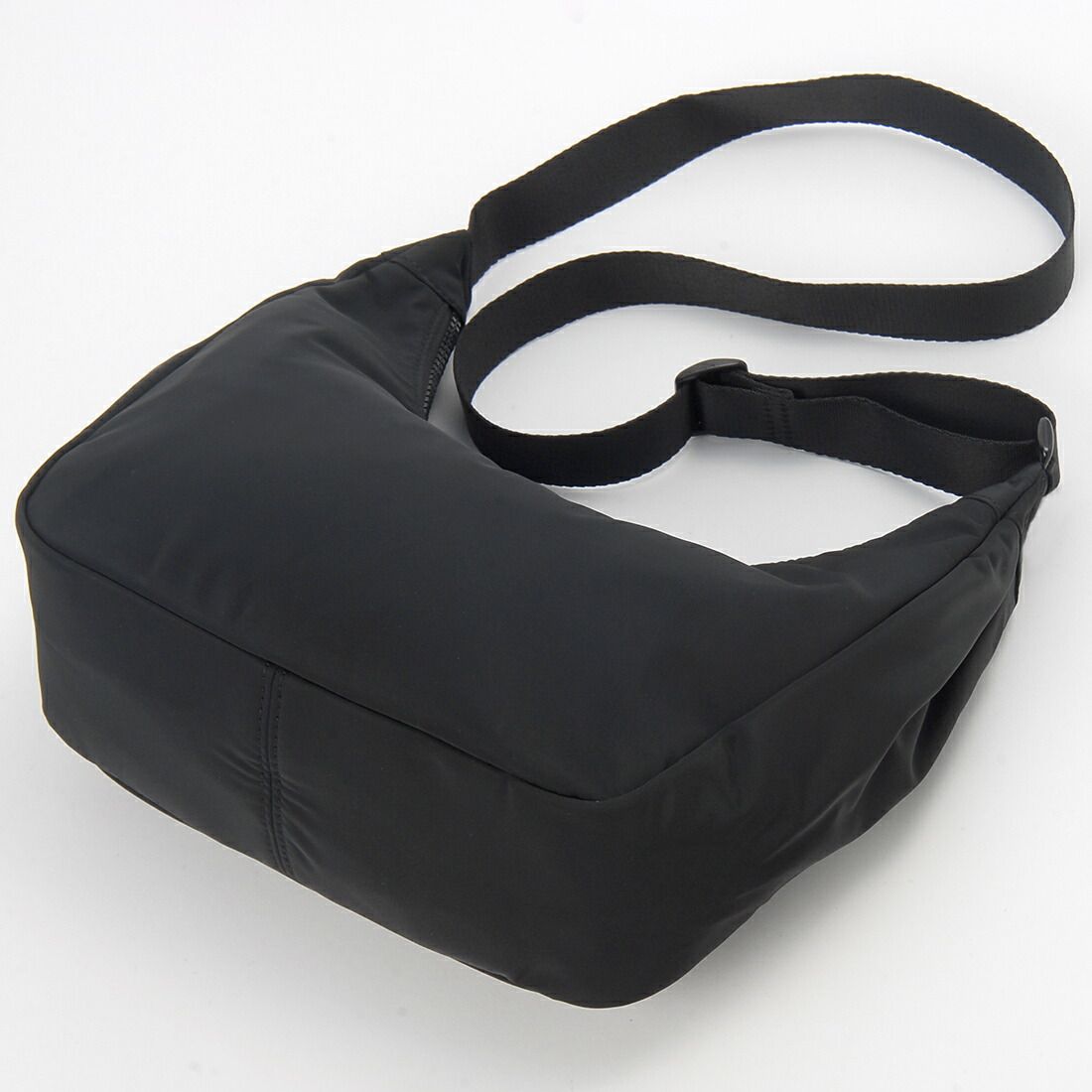 TOMMY JEANS トミージーンズ ショルダーバッグ レディース ブラック