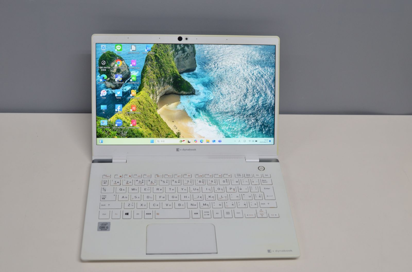 中古ノートパソコン Toshiba dynabook GZ73/MW INTEL Core i5-10210U