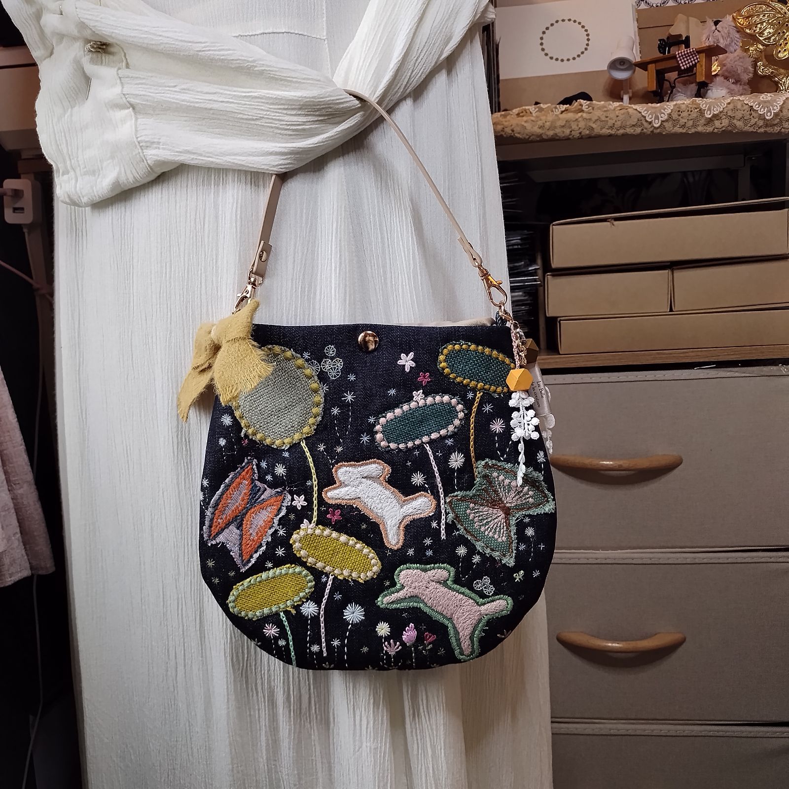 ✢幸 series✢ B6393 ハンドメイド バッグ 刺繍 手刺繍 大人 おしゃれ