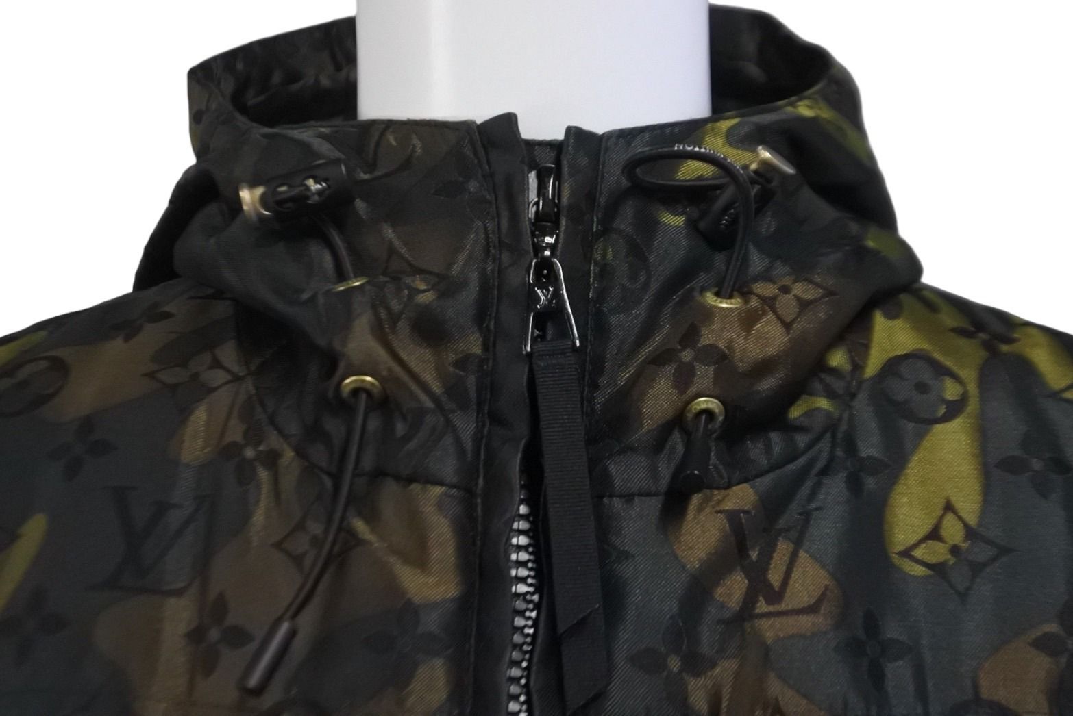 極美品 LOUIS VUITTON ルイヴィトン モノグラム カモフラージュ 極美品 LOUIS VUITTON ルイヴィトン モノグラム カモフラージュ
