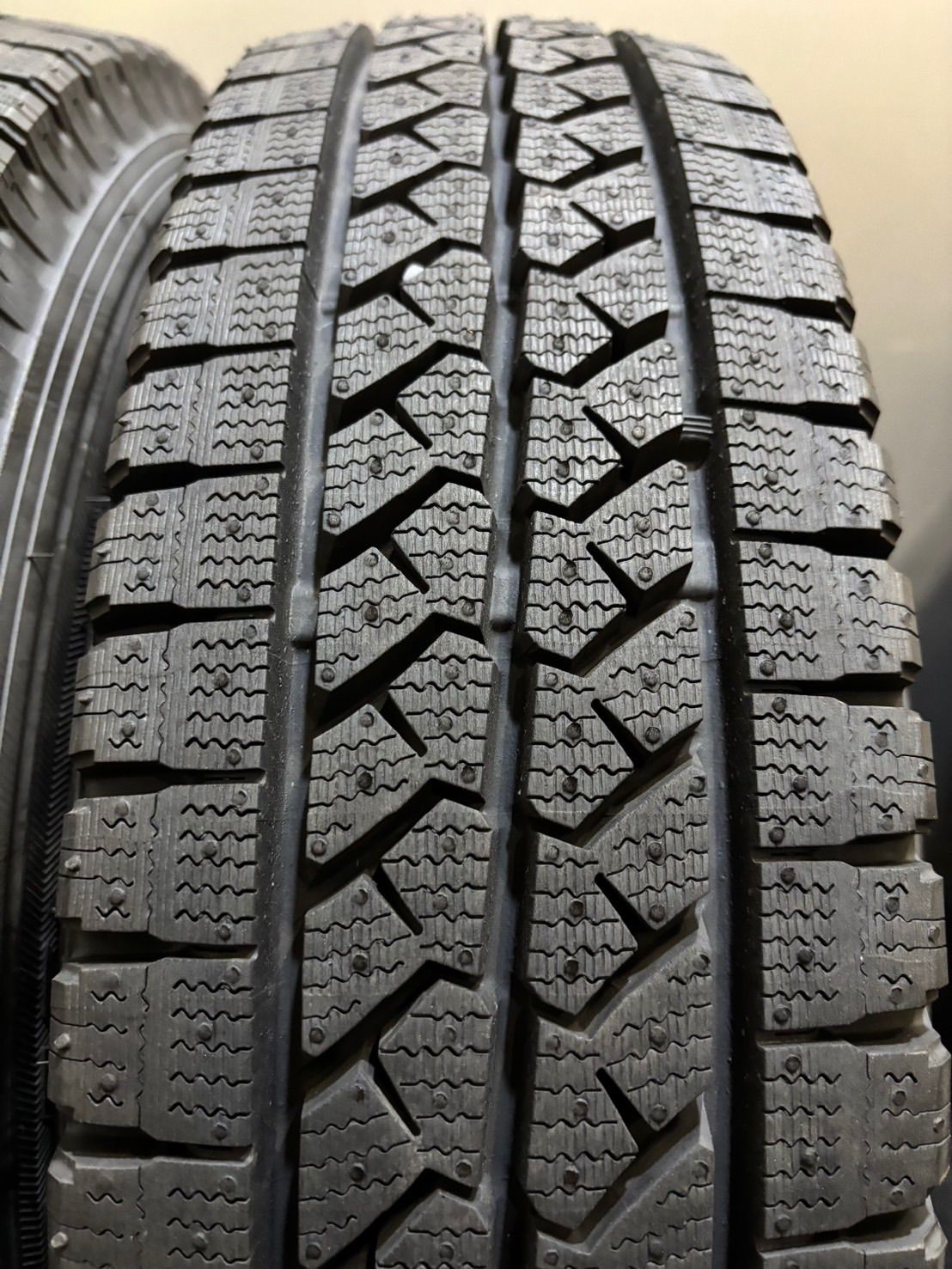 165/70R14 ヨコハマIG70 溝高4本 送料込み