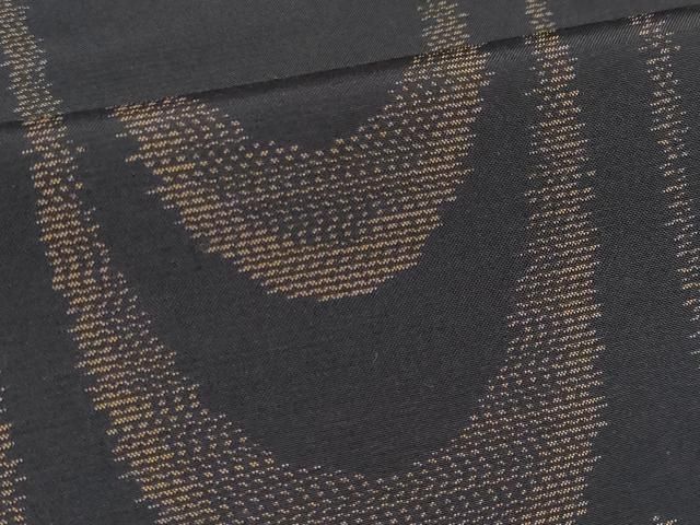 平和屋着物□極上 本場大島紬 泥染め 手織 流水文 大山謹製 やまと誂製