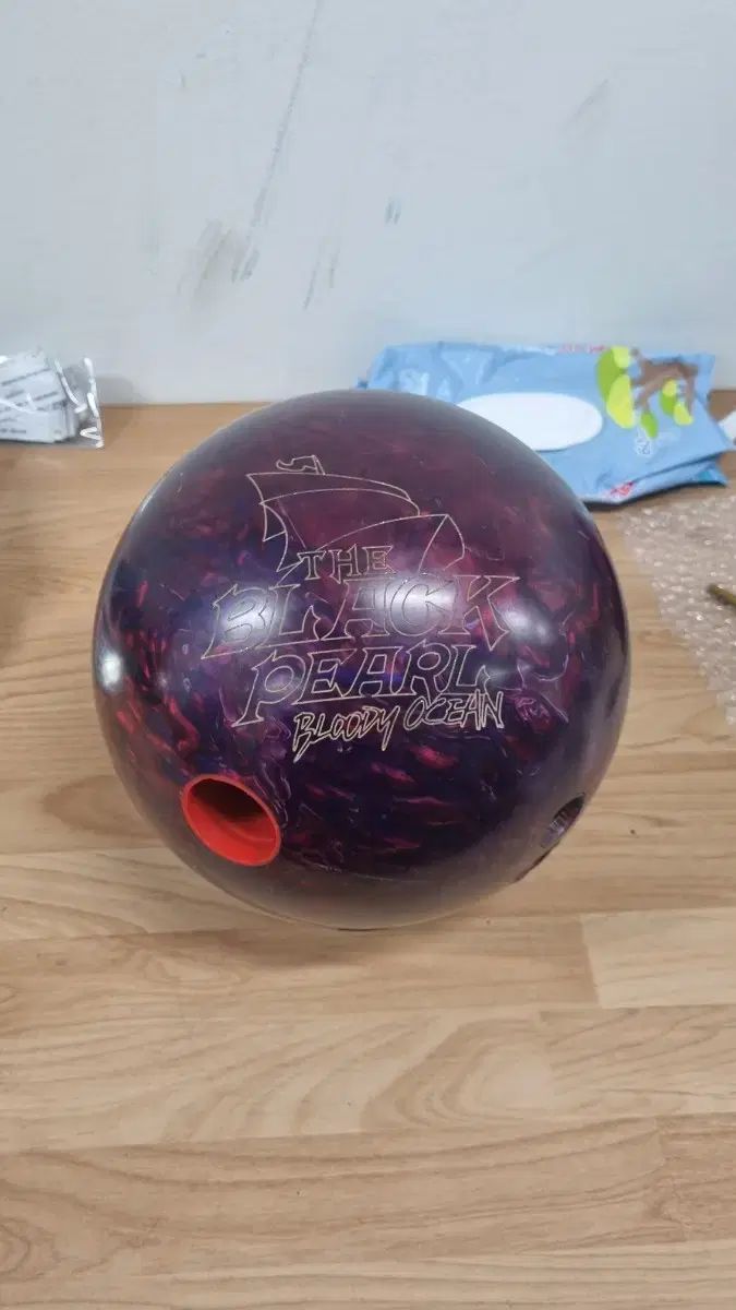 中古ボーリングボール 15p ブラックパール ブラッドエディション