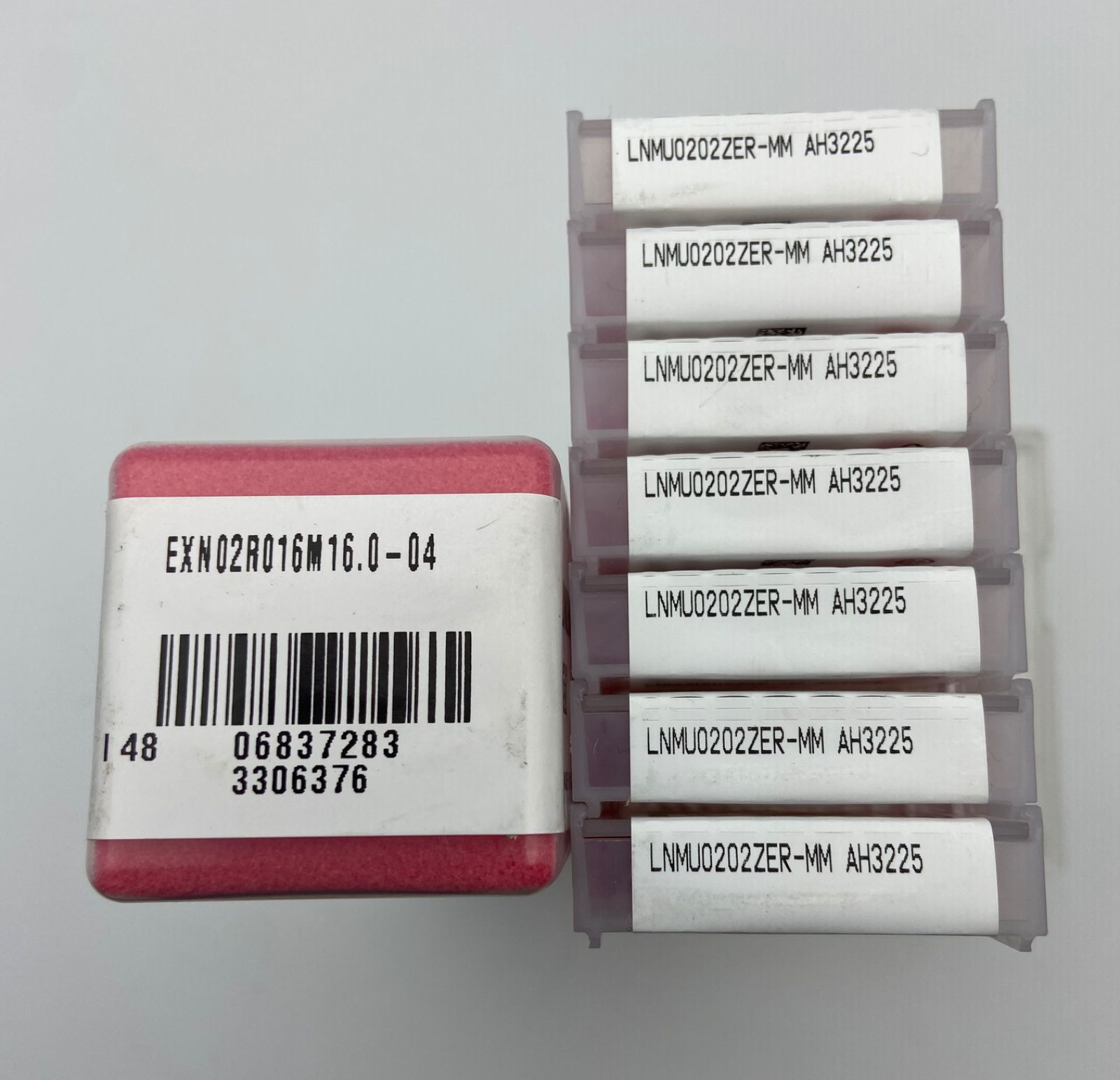 タンガロイ フライス EXN02R016M16.0-04 高送り加工用柄付きカッタ EXN02 1本 LNMJ0202ZER-MM AH3225 7箱 セット