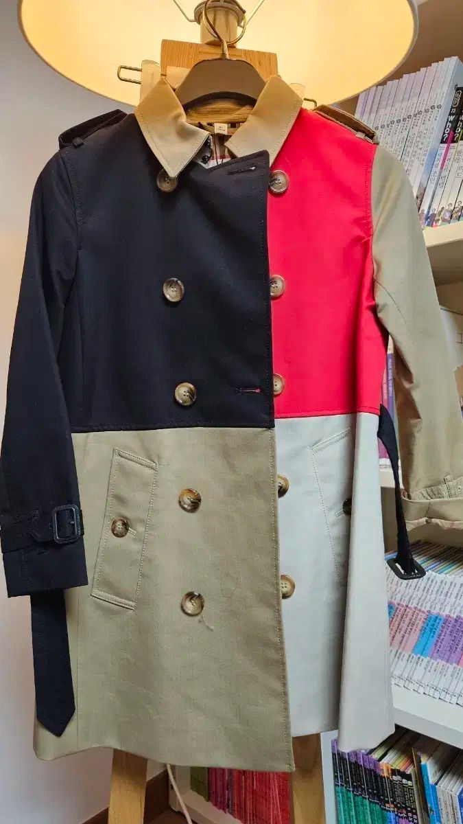 BURBERRY バーバリー ジュニア カラーブロック トレンチ コート 8y 128cm