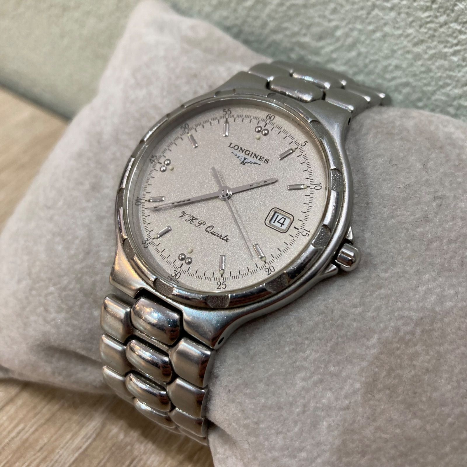 LONGINES ロンジン VHP コンクエスト クォーツ 稼働品 - メルカリ