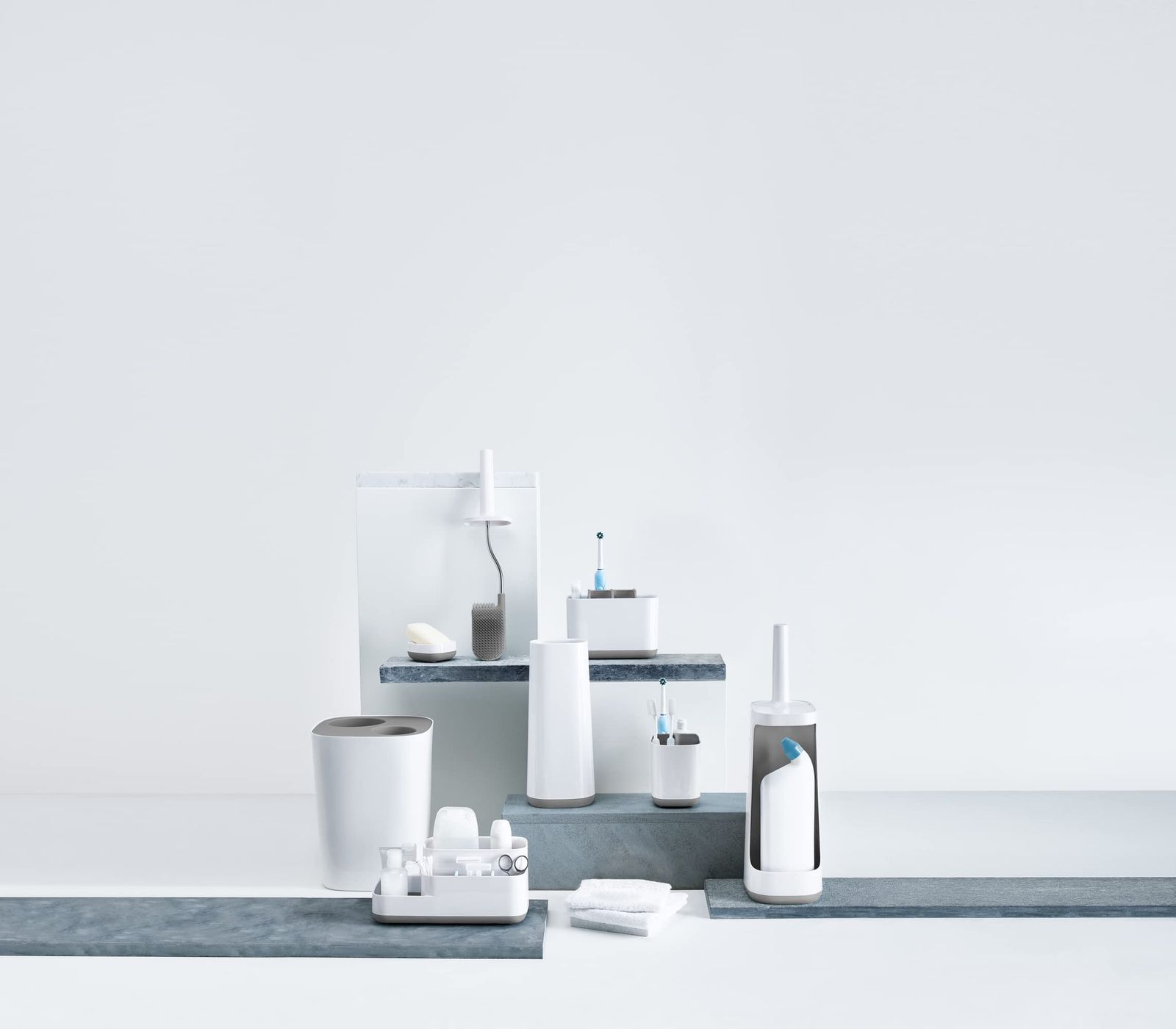 新品 【正規品】 Joseph Joseph (ジョセフジョセフ) 歯ブラシスタンド イージーストア ラージ シルキーグレー 70510