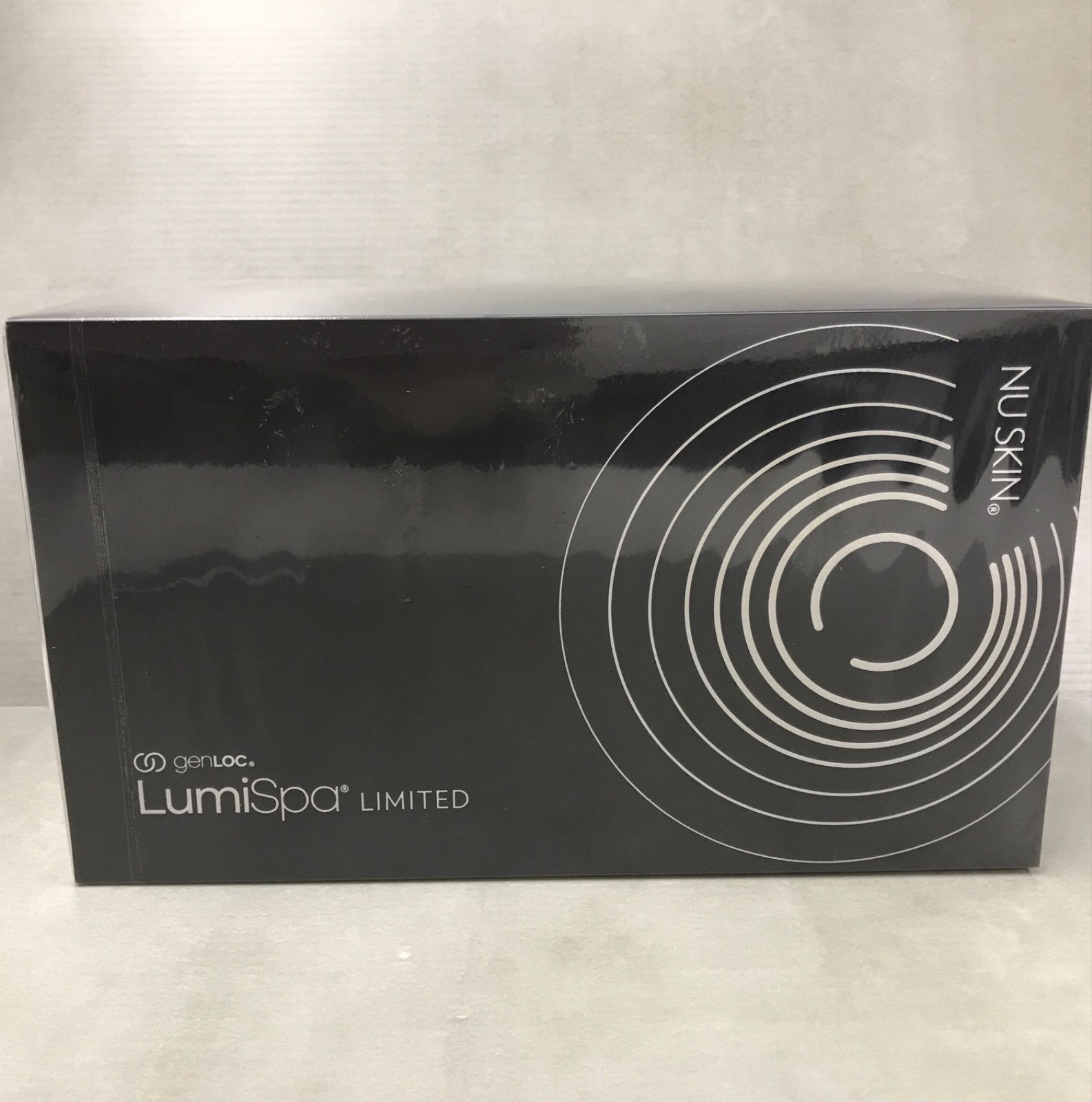 NUSKIN ニュースキン genloc ルミスパ ブラック 限定品 NUSKIN ニュースキン genloc ルミスパ ブラック 限定品