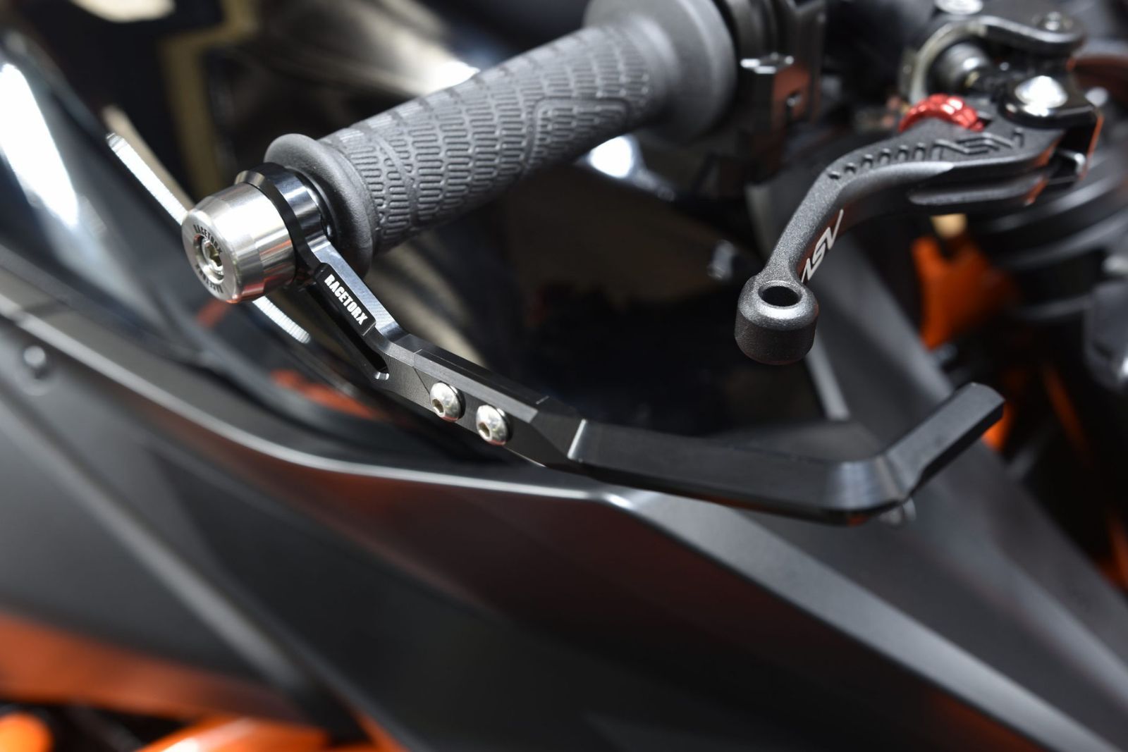 RACETORX
