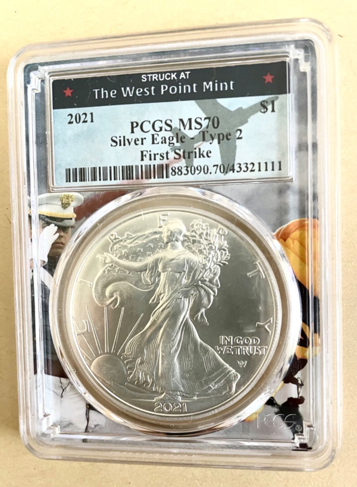 PCGS社最高鑑定PR70DCAM　2017年　米国イーグル銀貨　ゴールドラベル